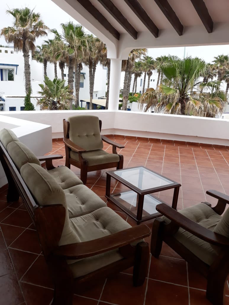 صورة فيلا على البحر